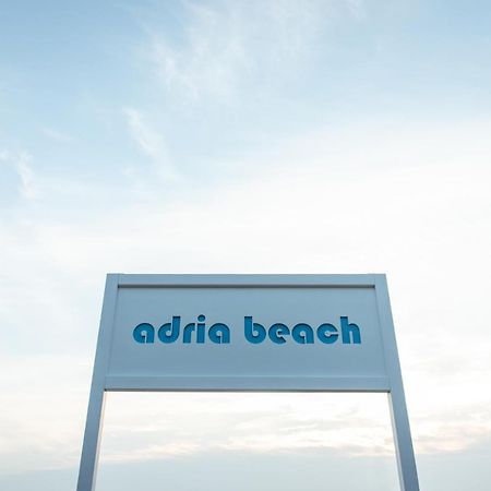Adria Beach Hotel Alba Adriatica Esterno foto